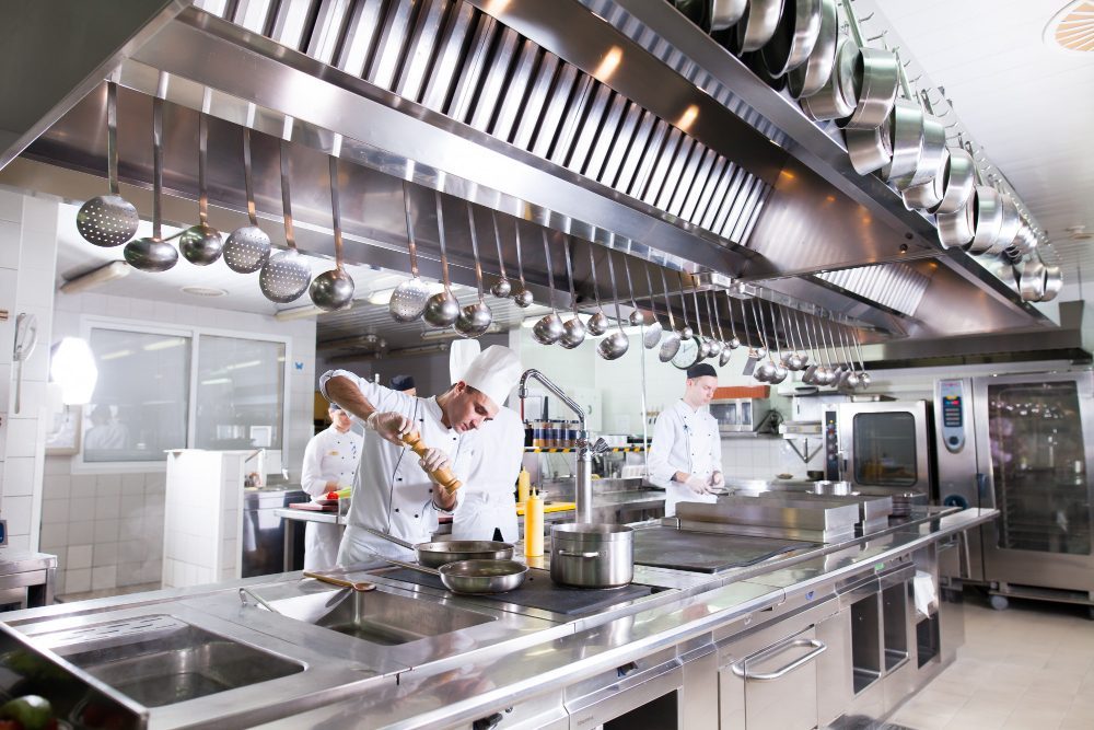 Ghid complet pentru alegerea bain-marie-ului electric potrivit în bucătăria profesională